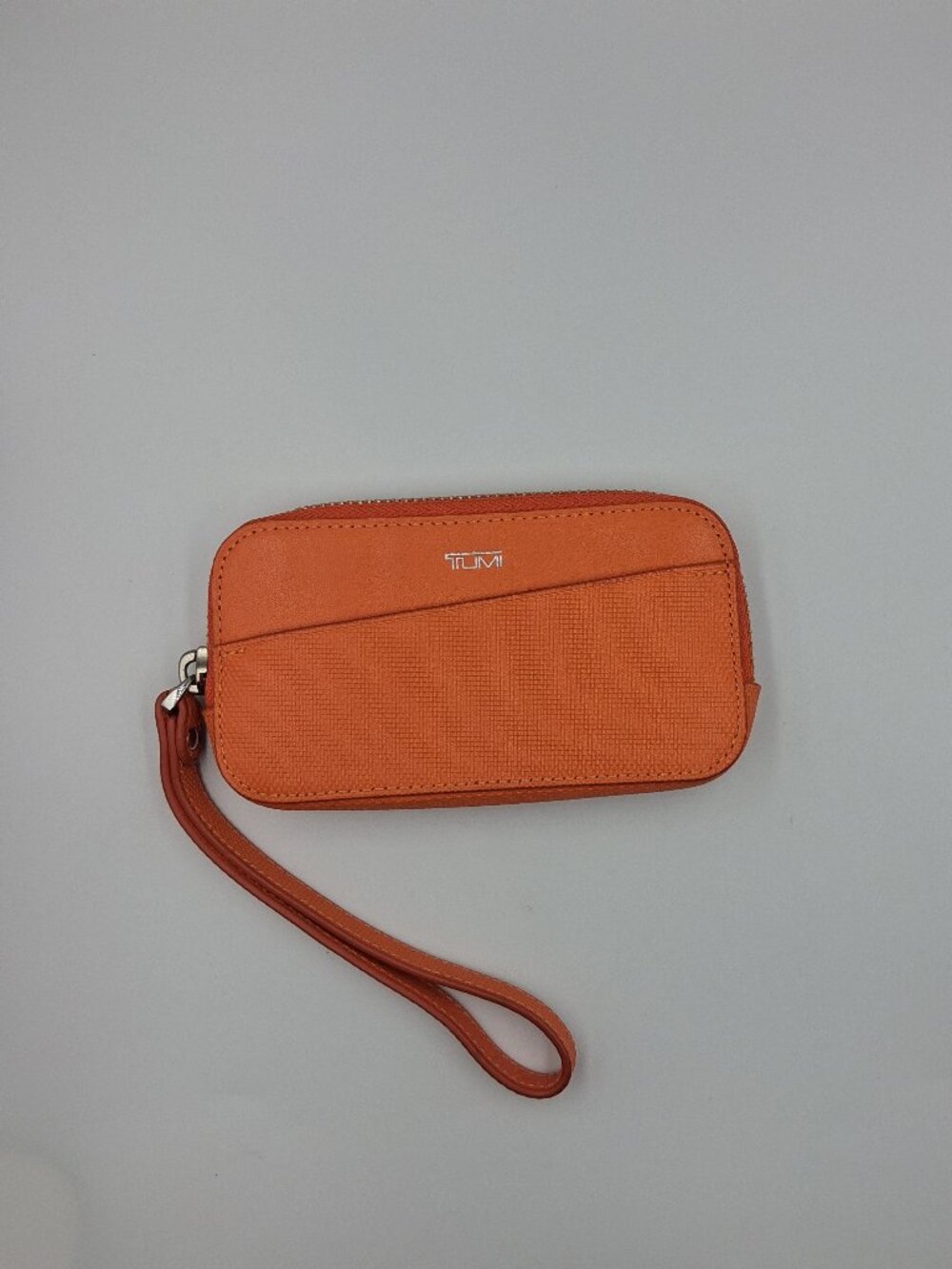 Orange Textured Leather Tumi Travel Zippered Wristlet EUC